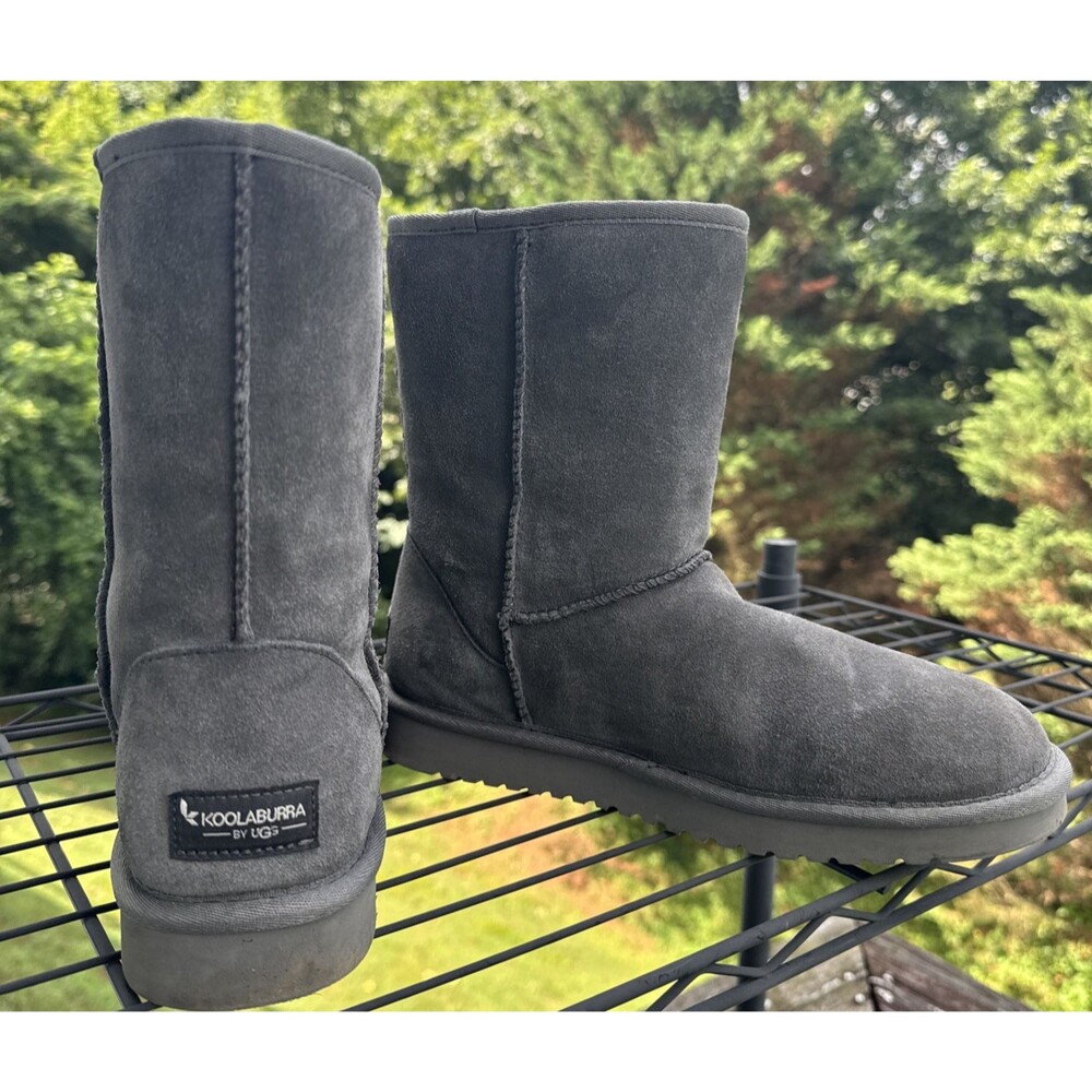 Koolaburra By UGG sz 9 Womens gray boots